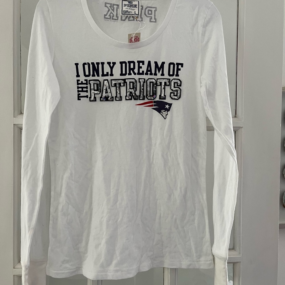 Victorias Secret PINK White Long Sleeve Patriots Graphic Tee